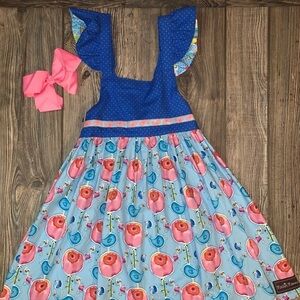 Moochies Mamma dress 🐝